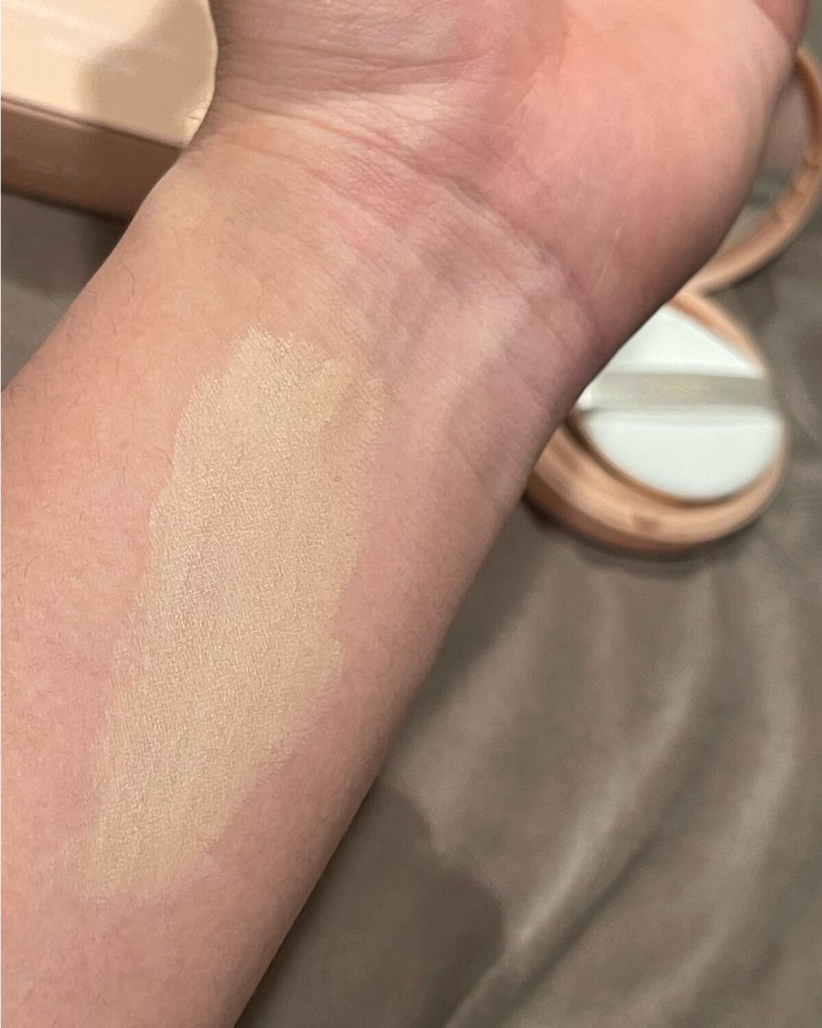 クラウド スキン グロー クッション XX01 ホンデ/HASH/クッションファンデーションを使ったクチコミ(2枚目)