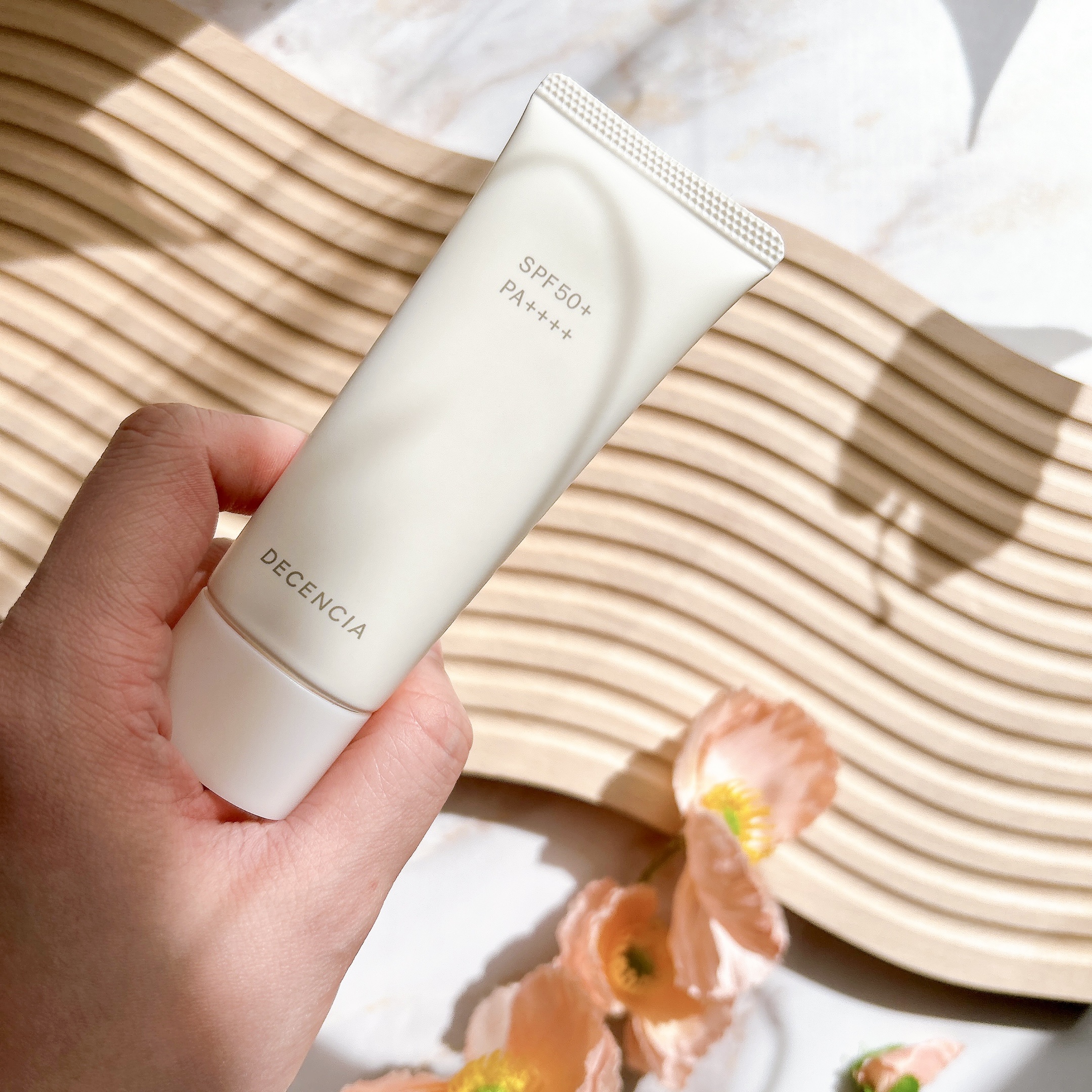 ディセンシア フローレス UVプロテクター/DECENCIA/日焼け止めローションを使ったクチコミ（2枚目）