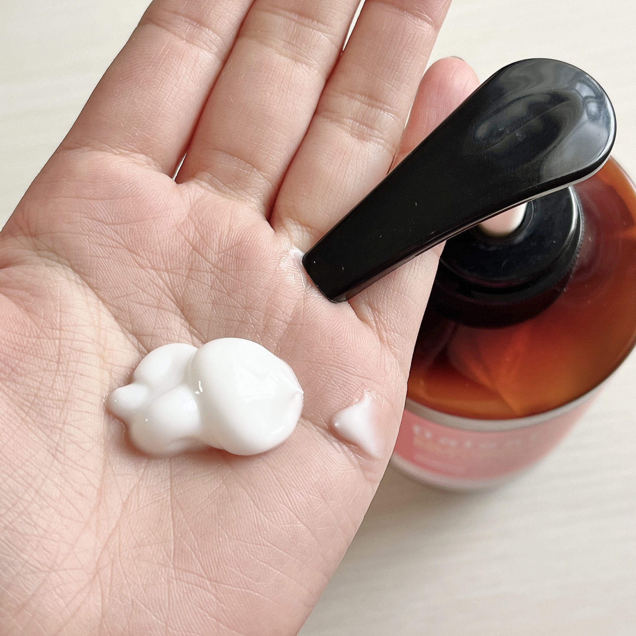 GALACTOMYCES BETTER PERFUME BODY LOTION/Daleaf/ボディローションを使ったクチコミ（2枚目）