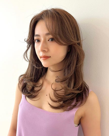 HARUNA on LIPS 「たっぷりレイヤーカット💞.お洒落なセットしやすいミディアムレイ..」(3枚目)