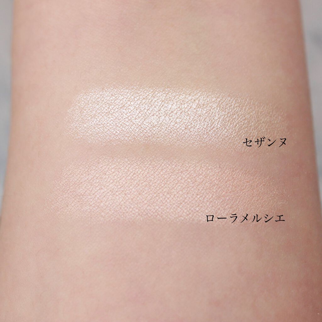 マットラディアンス ベイクドパウダー ハイライト01/ローラ メルシエ/パウダーハイライトを使ったクチコミ（2枚目）