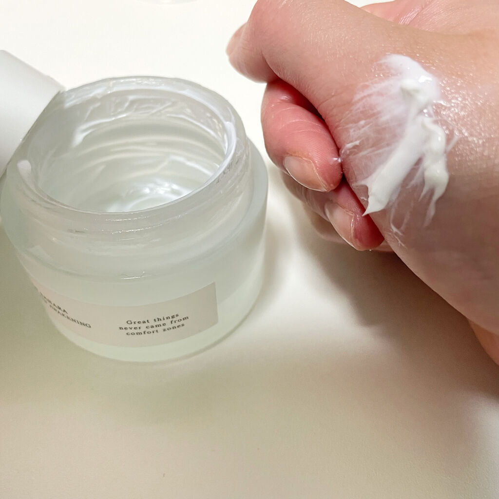 クリーム；グロウアウェイクニング/Huxley/フェイスクリームを使ったクチコミ（3枚目）