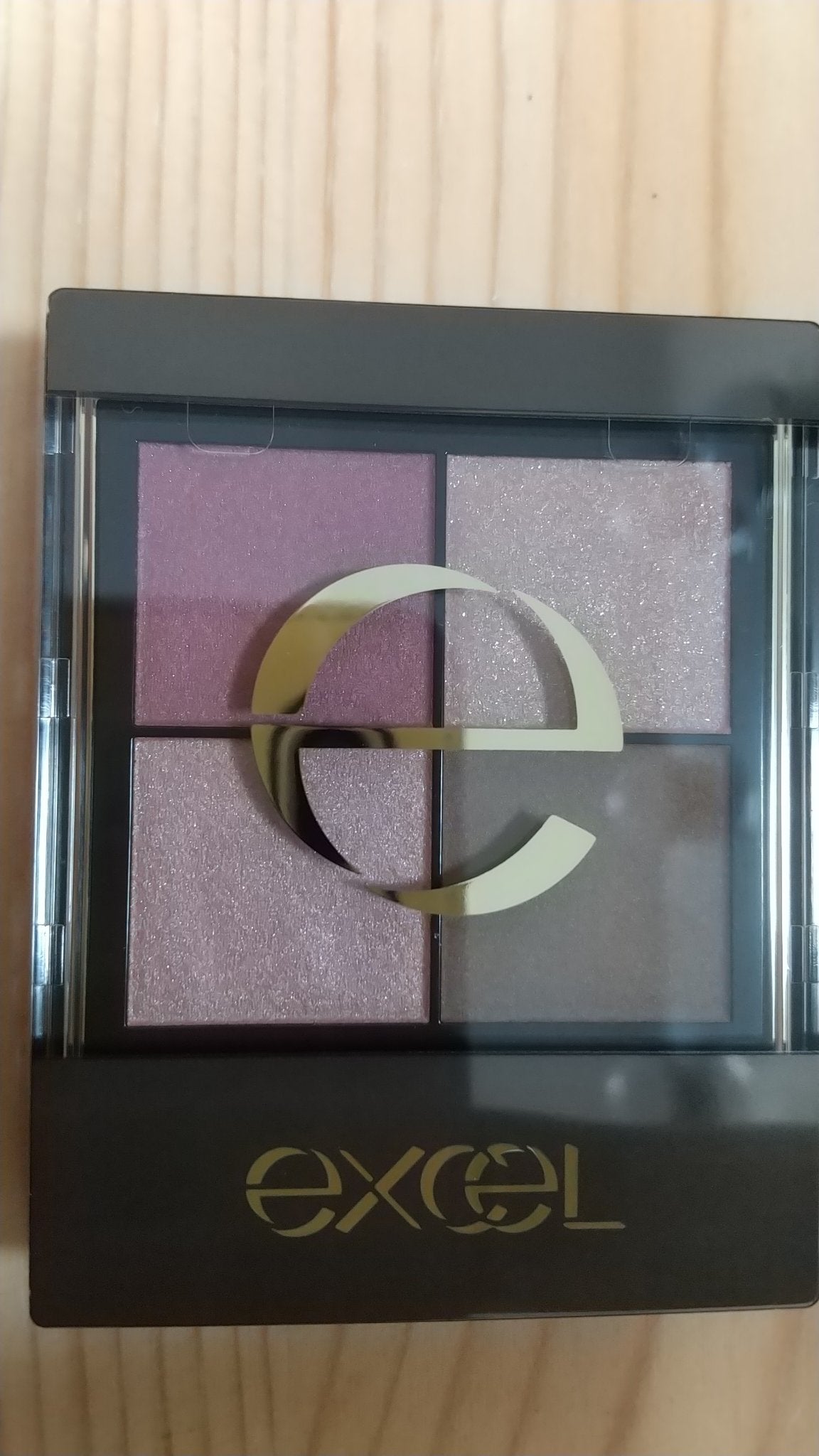 リアルクローズシャドウ/excel/アイシャドウパレットを使ったクチコミ(1枚目)