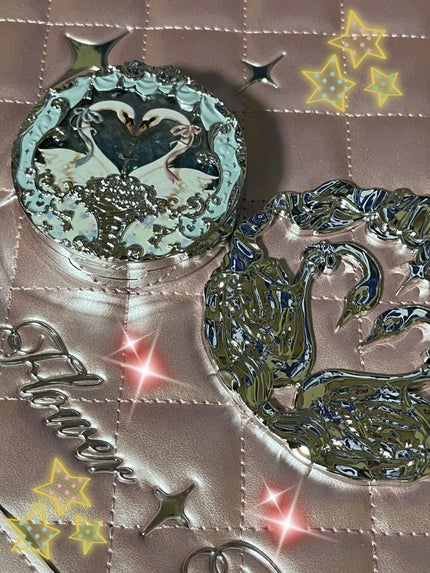 フラワーノーズ スワンバレエシリーズ ブラッシュコンパクト/FlowerKnows/パウダーチークを使ったクチコミ(6枚目)