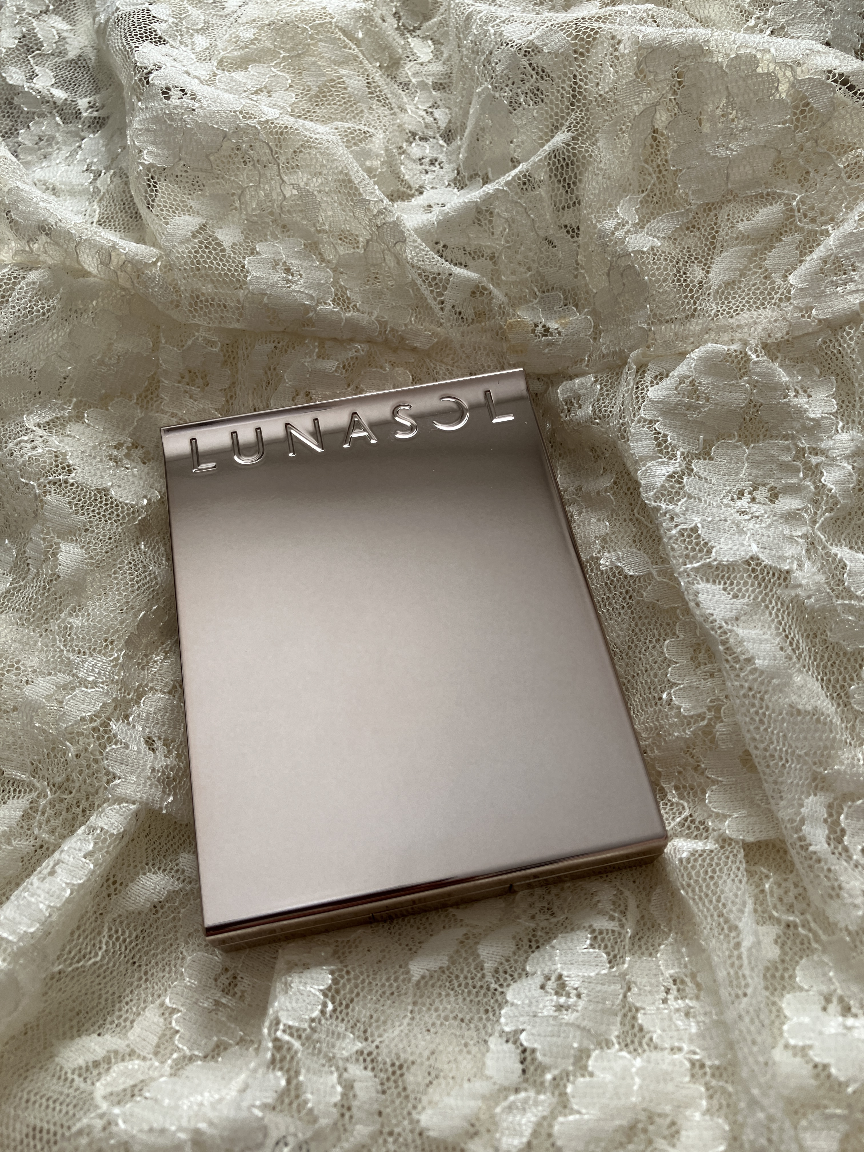 アイカラーレーション/LUNASOL/アイシャドウパレットを使ったクチコミ（2枚目）