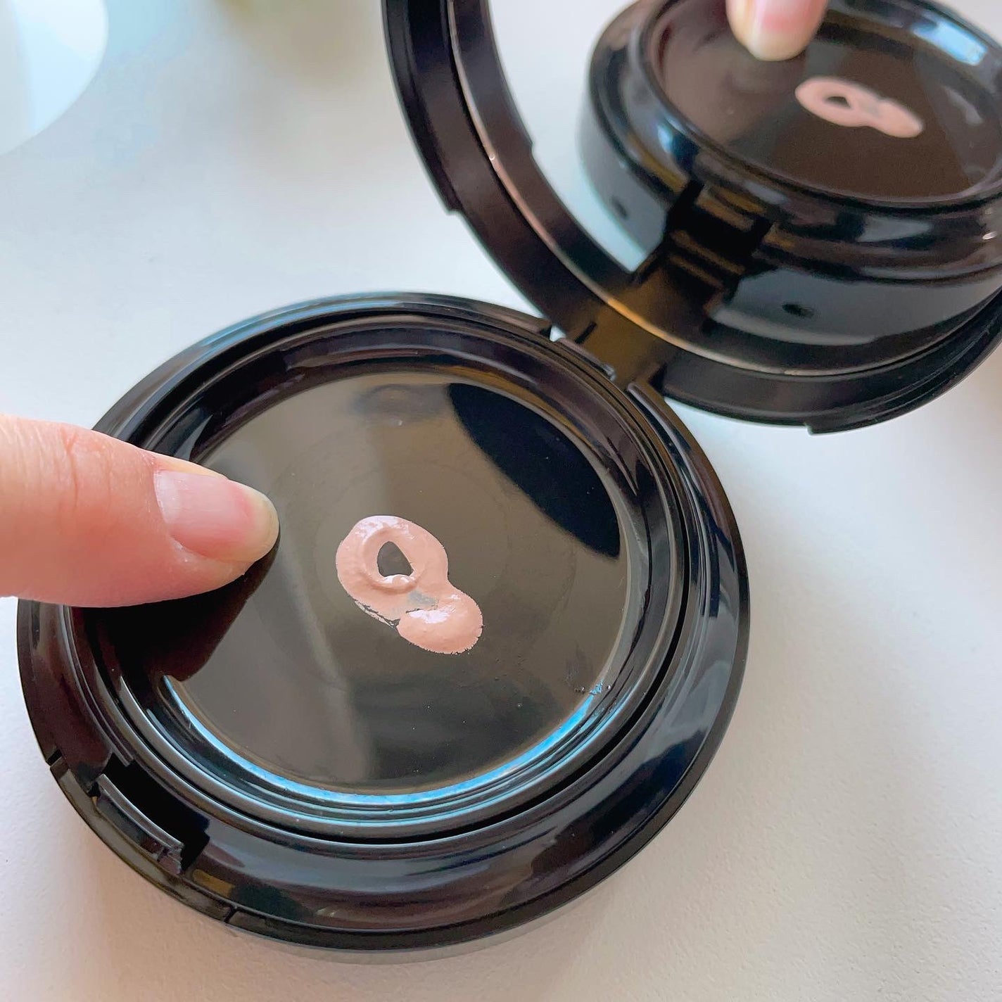 V3 エキサイティングファンデーション/SPICARE/クッションファンデーションを使ったクチコミ(2枚目)