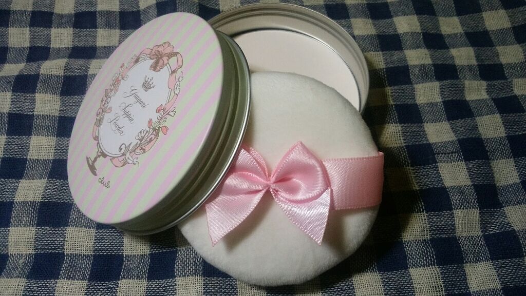 すっぴんパウダー/クラブ/プレストパウダーを使ったクチコミ（1枚目）