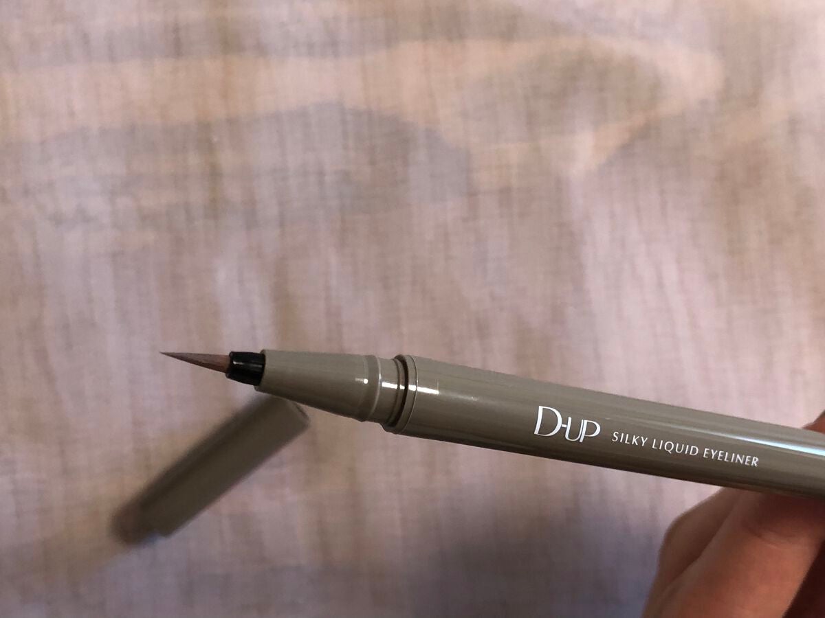 シルキーリキッドアイライナーWP/D-UP/リキッドアイライナーを使ったクチコミ(3枚目)