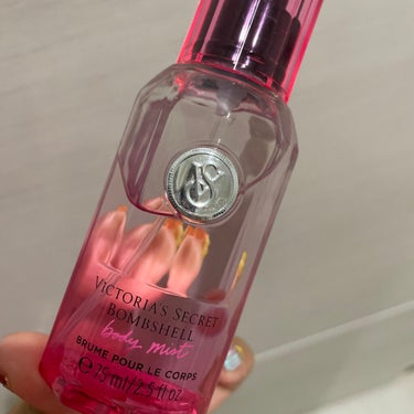 ヴィクトリアズシークレット ボムシェル 100ml/victoria's secret (ヴィクトリアズシークレット)/香水(レディース)を使ったクチコミ（1枚目）