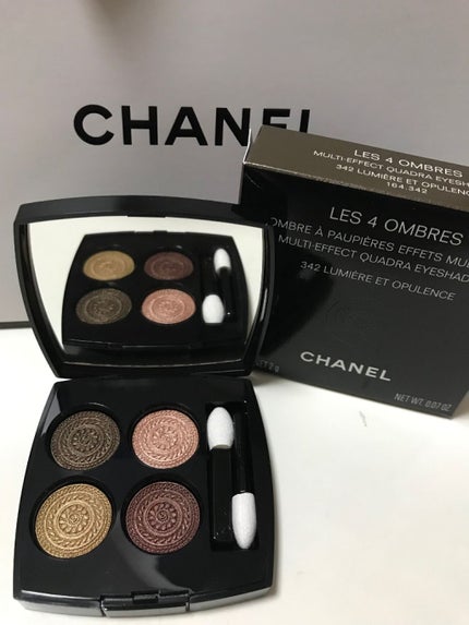レ キャトル オンブル 342 ルミエール エ オピュロンス/CHANEL/アイシャドウパレットを使ったクチコミ(1枚目)
