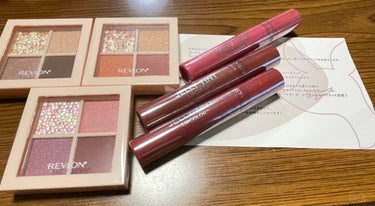 ダズル アイシャドウ クアッド/REVLON/アイシャドウパレットを使ったクチコミ（1枚目）