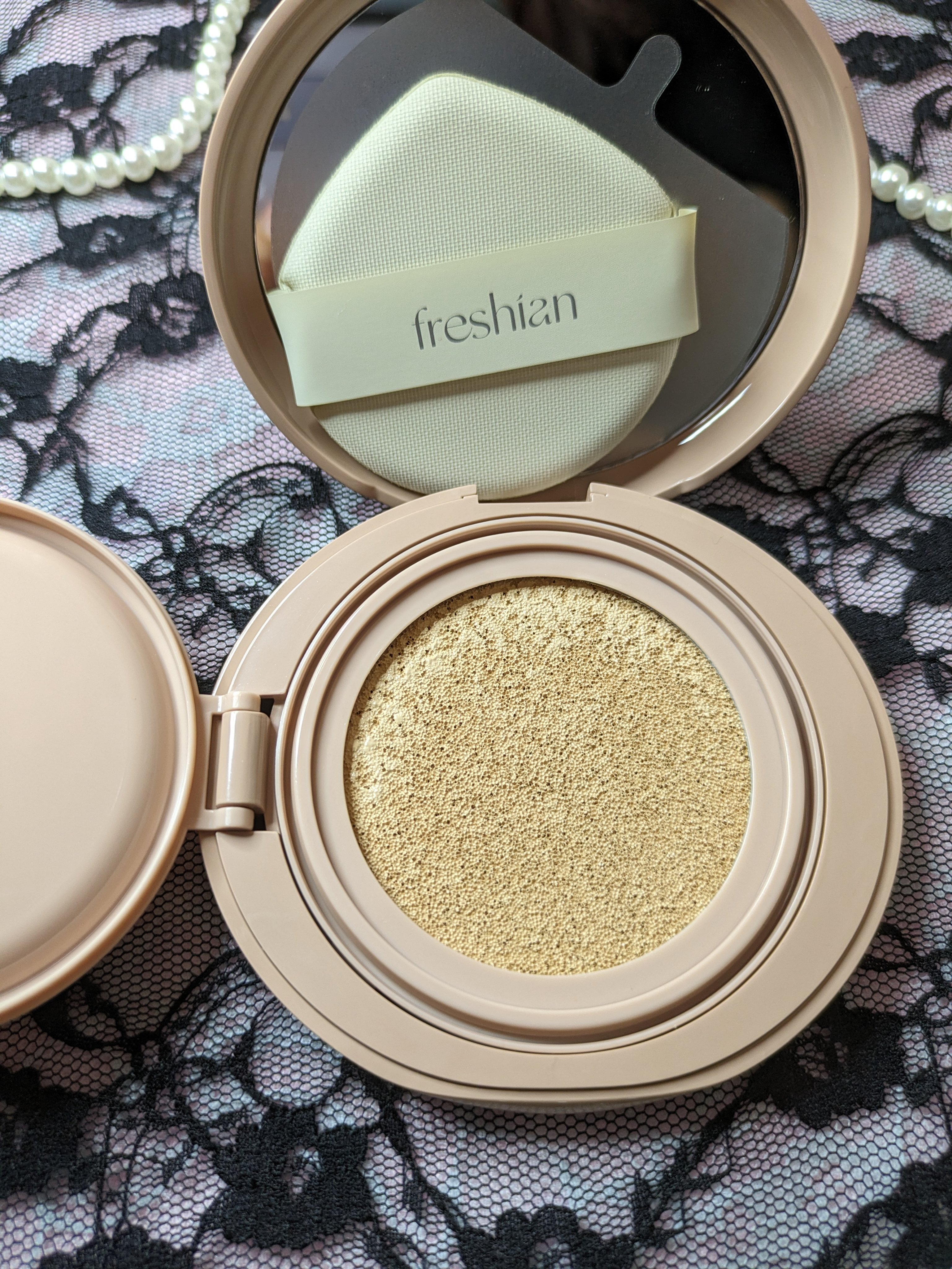 エッグライク グロウクッション/freshian/クッションファンデーションを使ったクチコミ（2枚目）