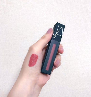 マスクにつきにくいリップ🥺💄

▶NARS
パワーマットリップピグメント／2772チェスナットローズ



マスクにつきにくい
と一時期話題になっていた
リップのサンプルを頂き
使ってみたら感動して現品