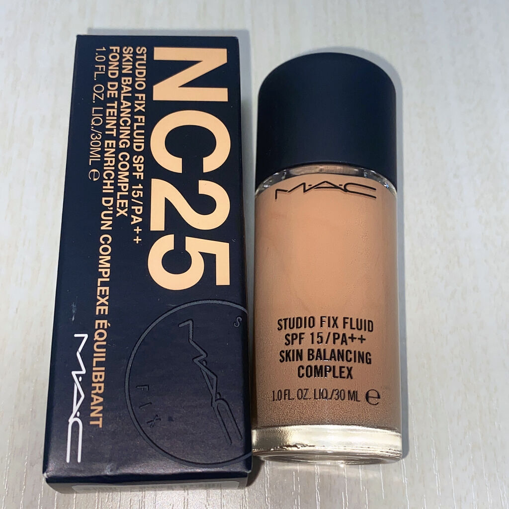 スタジオフィックス フルイッド SPF 15/M・A・C/リキッドファンデーションを使ったクチコミ（1枚目）