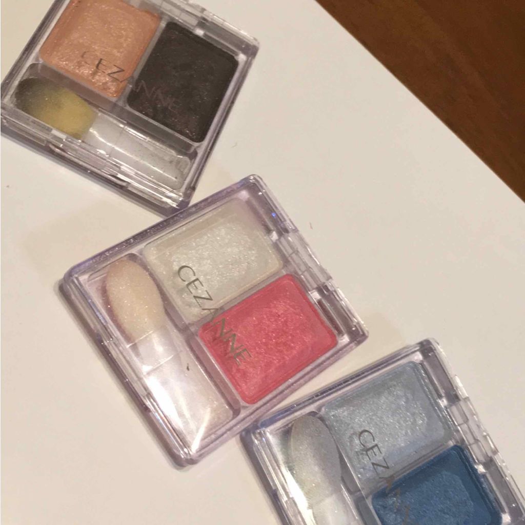 ツーカラー アイシャドウ ラメシリーズ/CEZANNE/アイシャドウパレットを使ったクチコミ(1枚目)