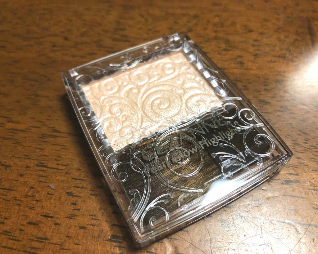 パールグロウハイライト/CEZANNE/パウダーハイライトを使ったクチコミ（1枚目）