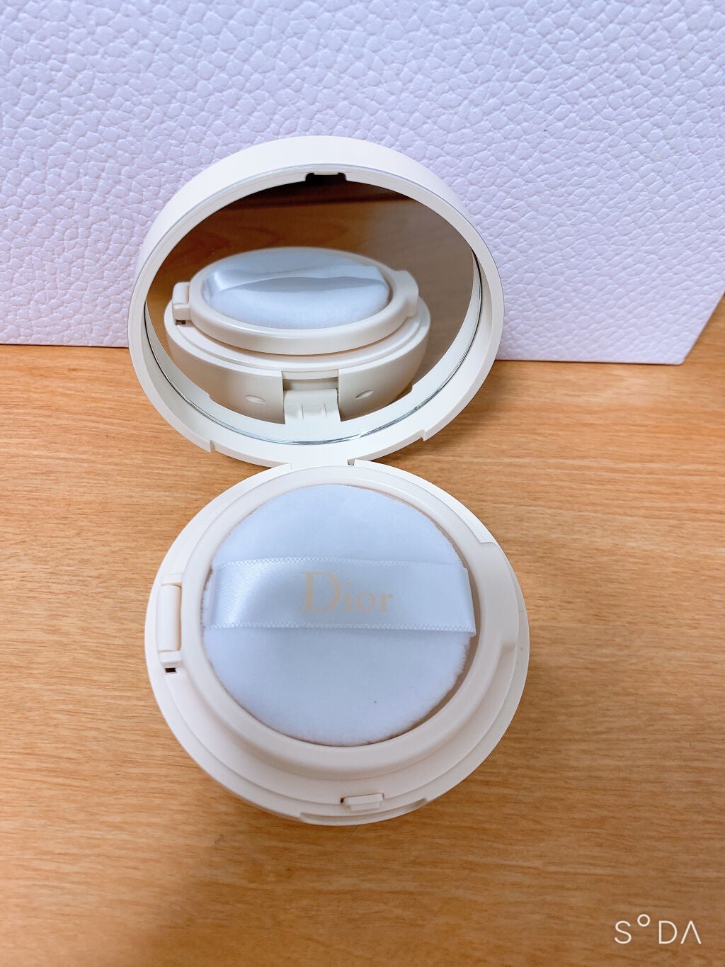 ディオールスキン フォーエヴァー クッション パウダー/Dior/ルースパウダーを使ったクチコミ(2枚目)