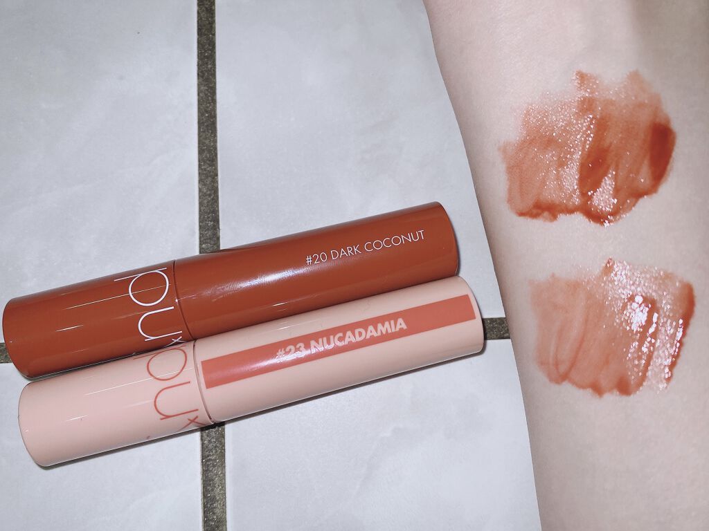 ジューシーラスティングティント/rom&nd/リップティントを使ったクチコミ（2枚目）