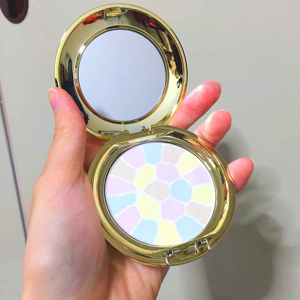 ラ プードル オートニュアンス/Elégance/プレストパウダーを使ったクチコミ(1枚目)