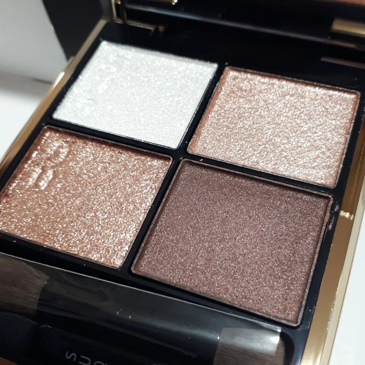 シグニチャー カラー アイズ/SUQQU/アイシャドウパレットを使ったクチコミ(4枚目)