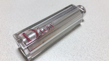 Dior アディクト ステラー シャイン 976 𓈒𓂂𓏸

Diorで迷ったらこれ買っとけ～⸜ ♡ ⸝って感じ

この口紅は、凄くみずみずしくスっと塗れる
そして発色と色持ちも良い…

プレゼントでもハ