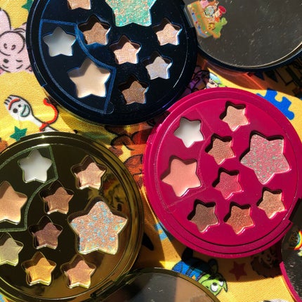 トイ・ストーリー マルチパレット/IT'S DEMO/アイシャドウパレットを使ったクチコミ(2枚目)