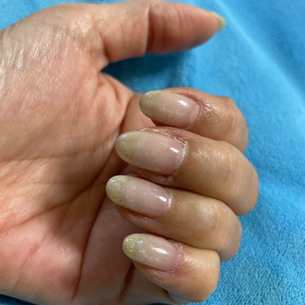 カラフルネイルズ/キャンメイク/マニキュアを使ったクチコミ(2枚目)