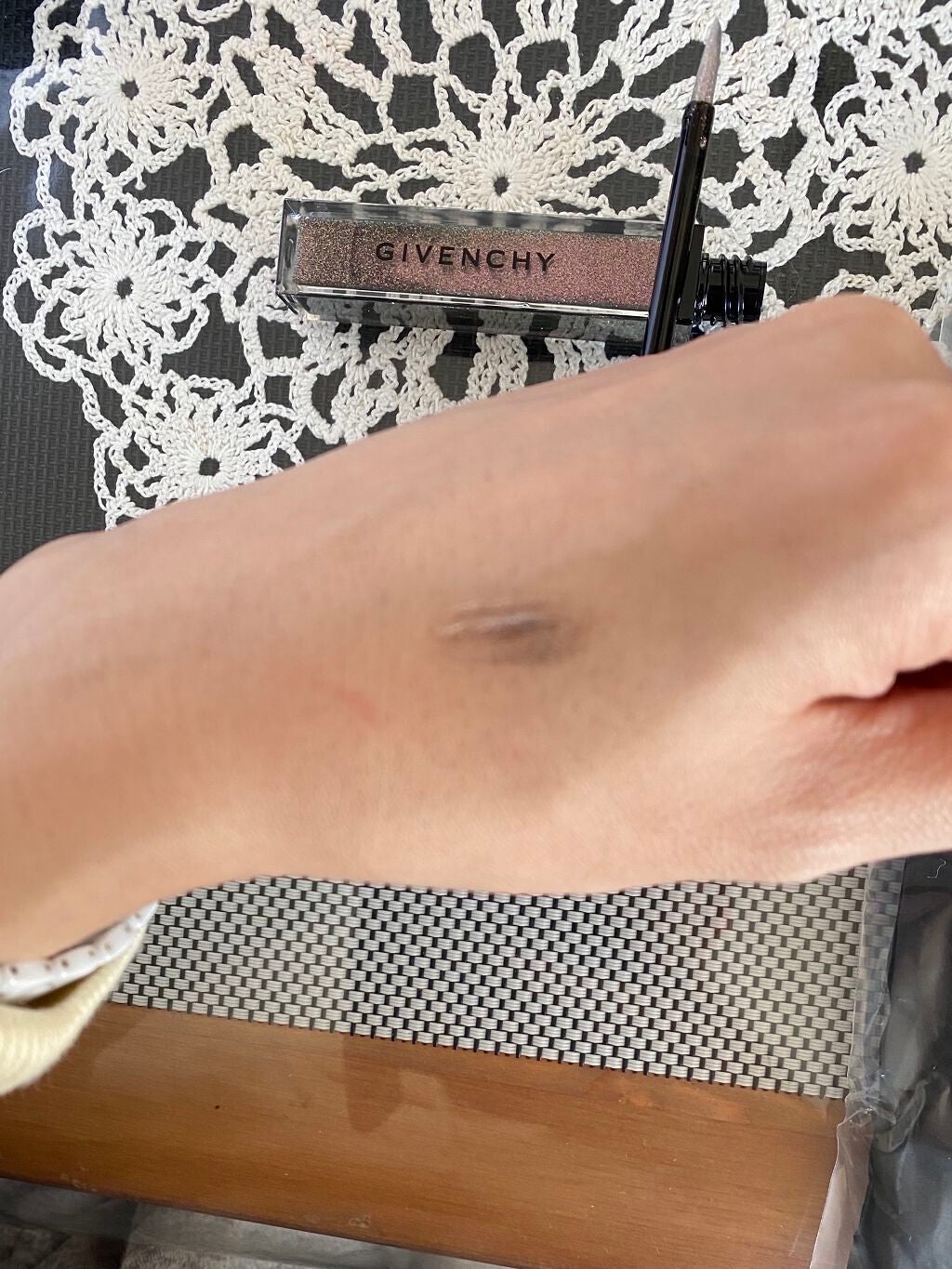 プリズム・リーブル/GIVENCHY/ルースパウダーを使ったクチコミ(4枚目)