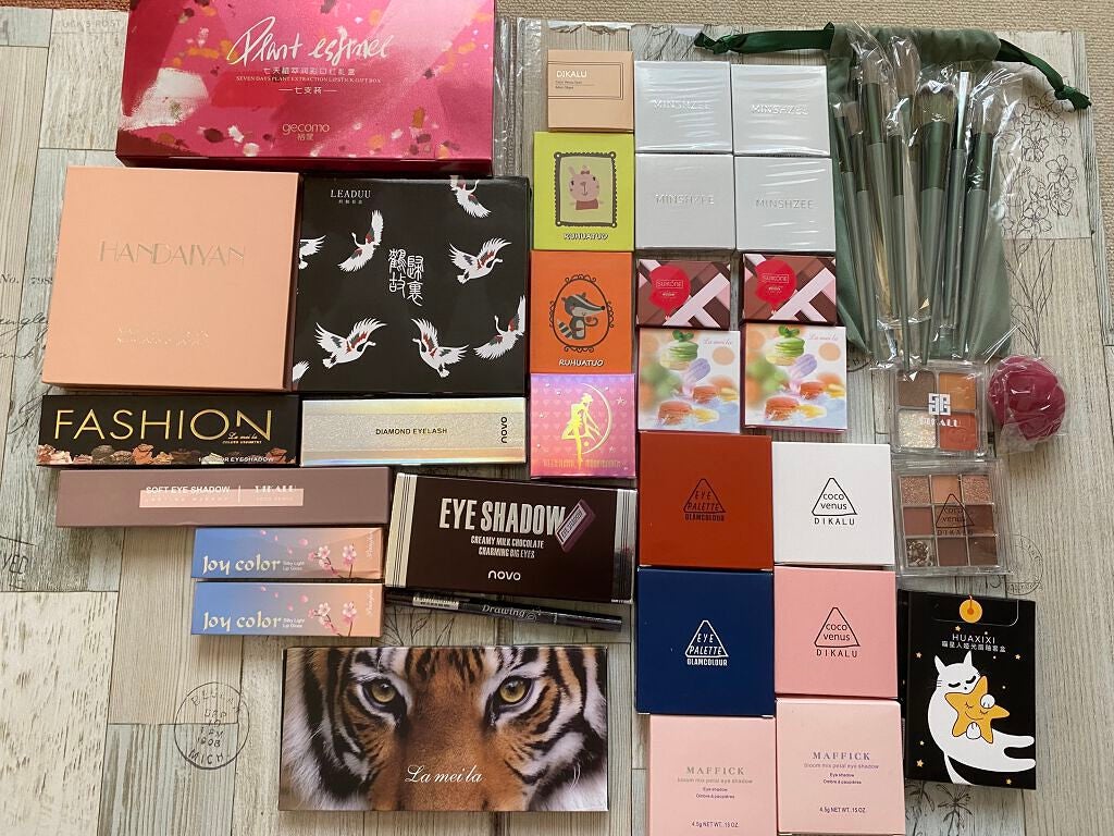 novo アイシャドウパレット/NOVO/アイシャドウパレットを使ったクチコミ(1枚目)