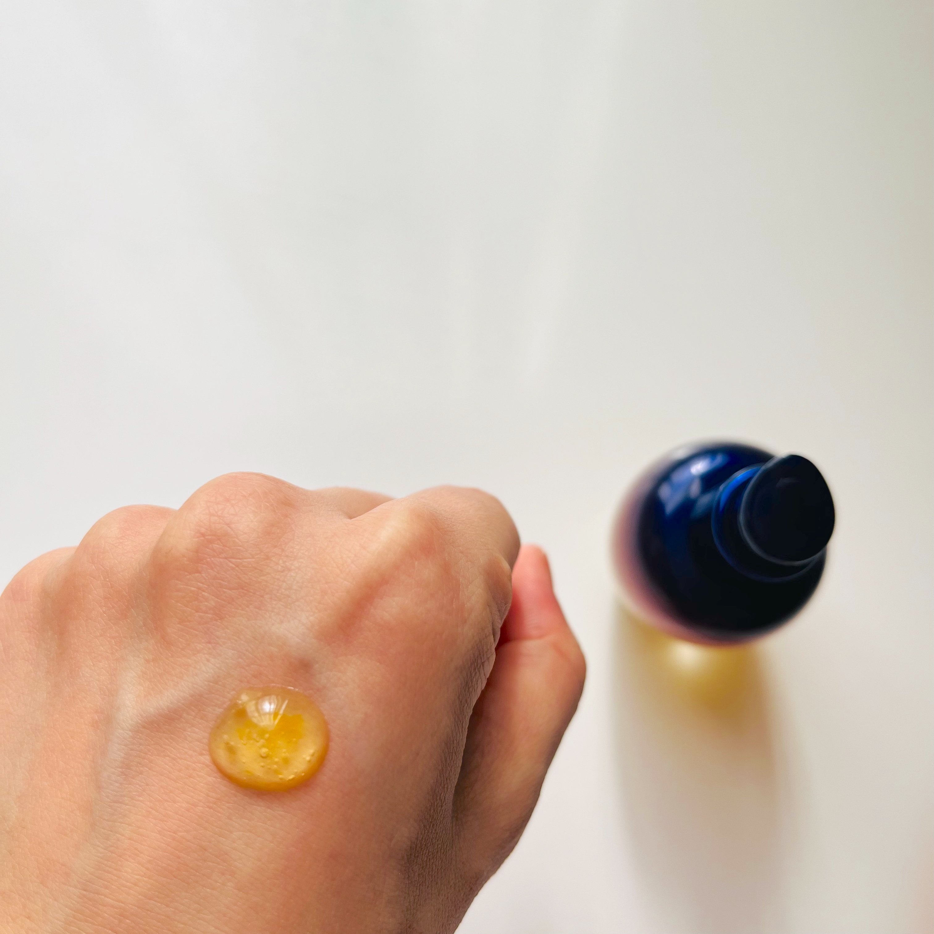 イモーテル オーバーナイトリセットセラム/L'OCCITANE/美容液を使ったクチコミ（2枚目）