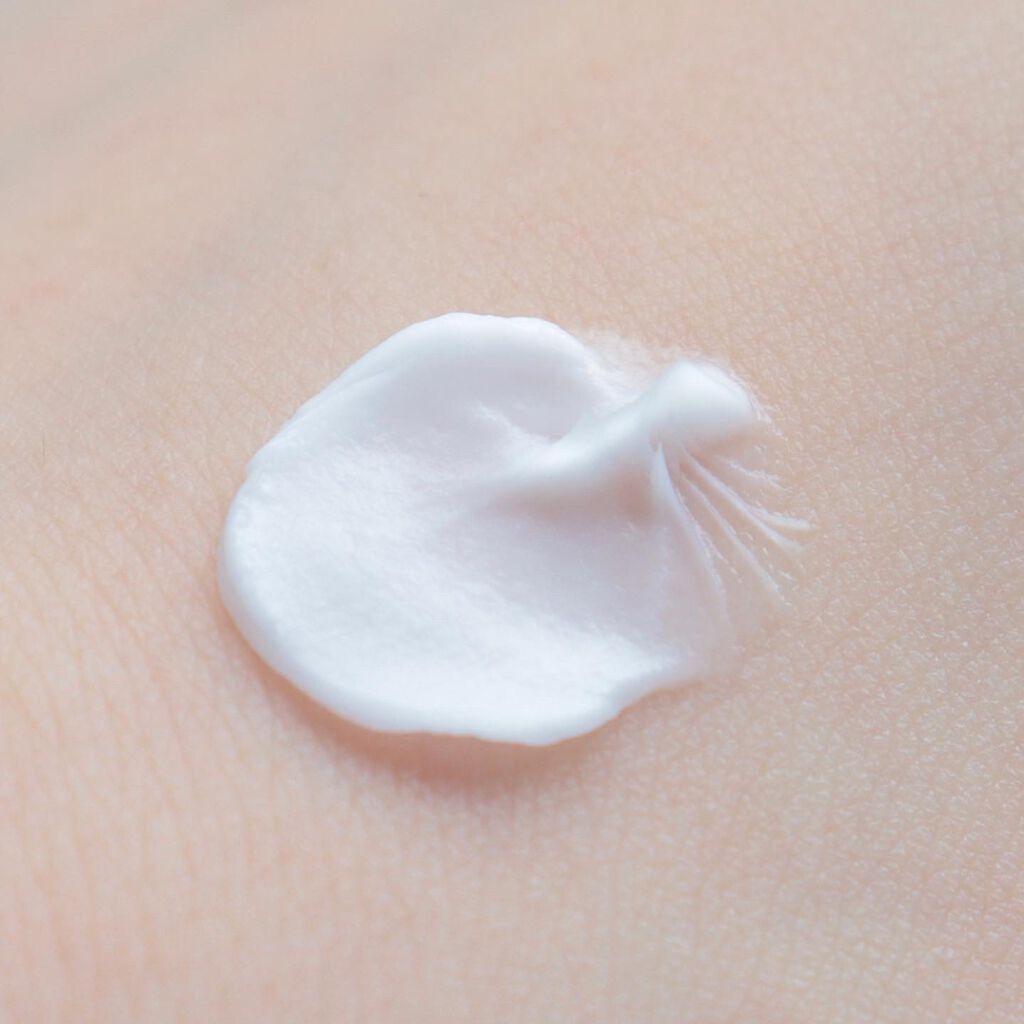 ハンドクリーム;ベルベットタッチ/Huxley/ハンドクリームを使ったクチコミ(5枚目)