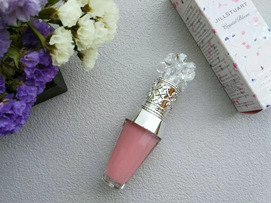 ジルスチュアート クリスタルブルーム リップブーケ セラム/JILL STUART/リッププランパーを使ったクチコミ(1枚目)