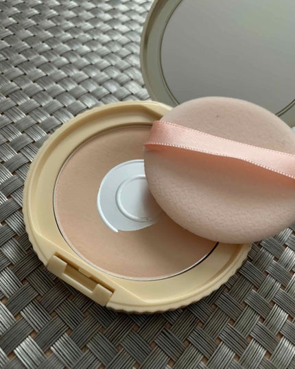 【旧品】マシュマロフィニッシュパウダー/キャンメイク/プレストパウダーを使ったクチコミ(3枚目)