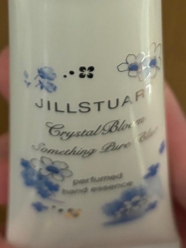 クリスタルブルーム　サムシングピュアブルー セント　パフュームド ハンド エッセンス 40g/JILL STUART/ハンドクリームを使ったクチコミ（1枚目）