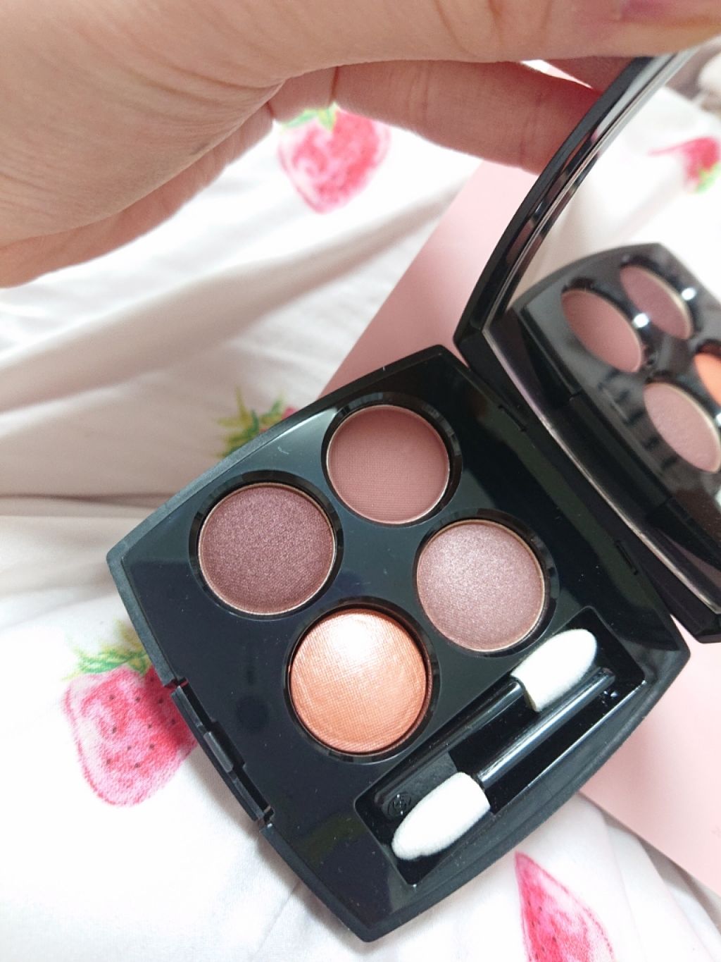 レ キャトル オンブル/CHANEL/アイシャドウパレットを使ったクチコミ（1枚目）