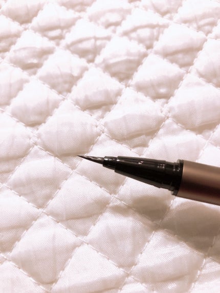 スキルレスライナー/LUMIURGLAS/リキッドアイライナーを使ったクチコミ(3枚目)