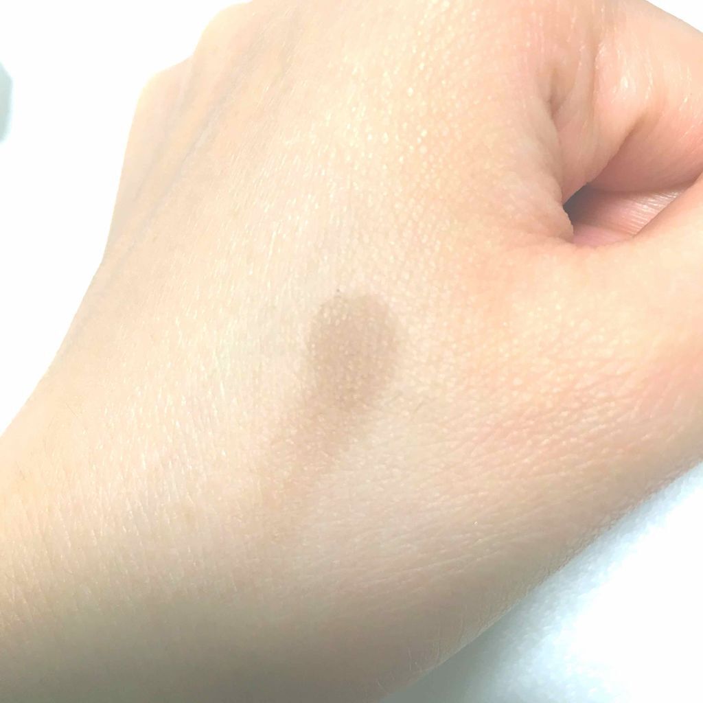 IMPRESSIVE EYE COLOR/エモダ コスメティクス/単色アイシャドウを使ったクチコミ（3枚目）