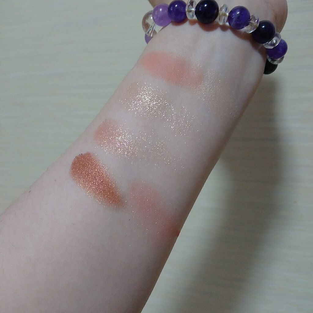 プリズム エアー アイ パレット/CLIO/アイシャドウパレットを使ったクチコミ(3枚目)