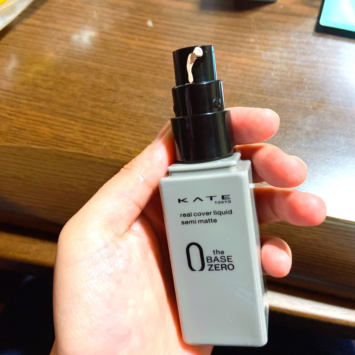 リアルカバーリキッド(セミマット)/KATE/リキッドファンデーションを使ったクチコミ(2枚目)