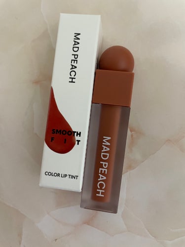 Chie  on LIPS 「可愛い😍MADPEACHのリップ買いました！色味は、スムースフ..」（1枚目）