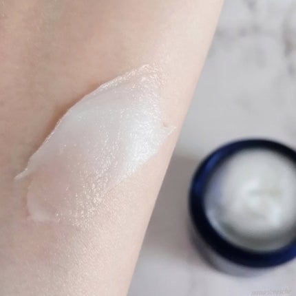 ニベア ロイヤルブルーボディクリーム うるおい密封ケア/ニベア/ボディクリームを使ったクチコミ(3枚目)