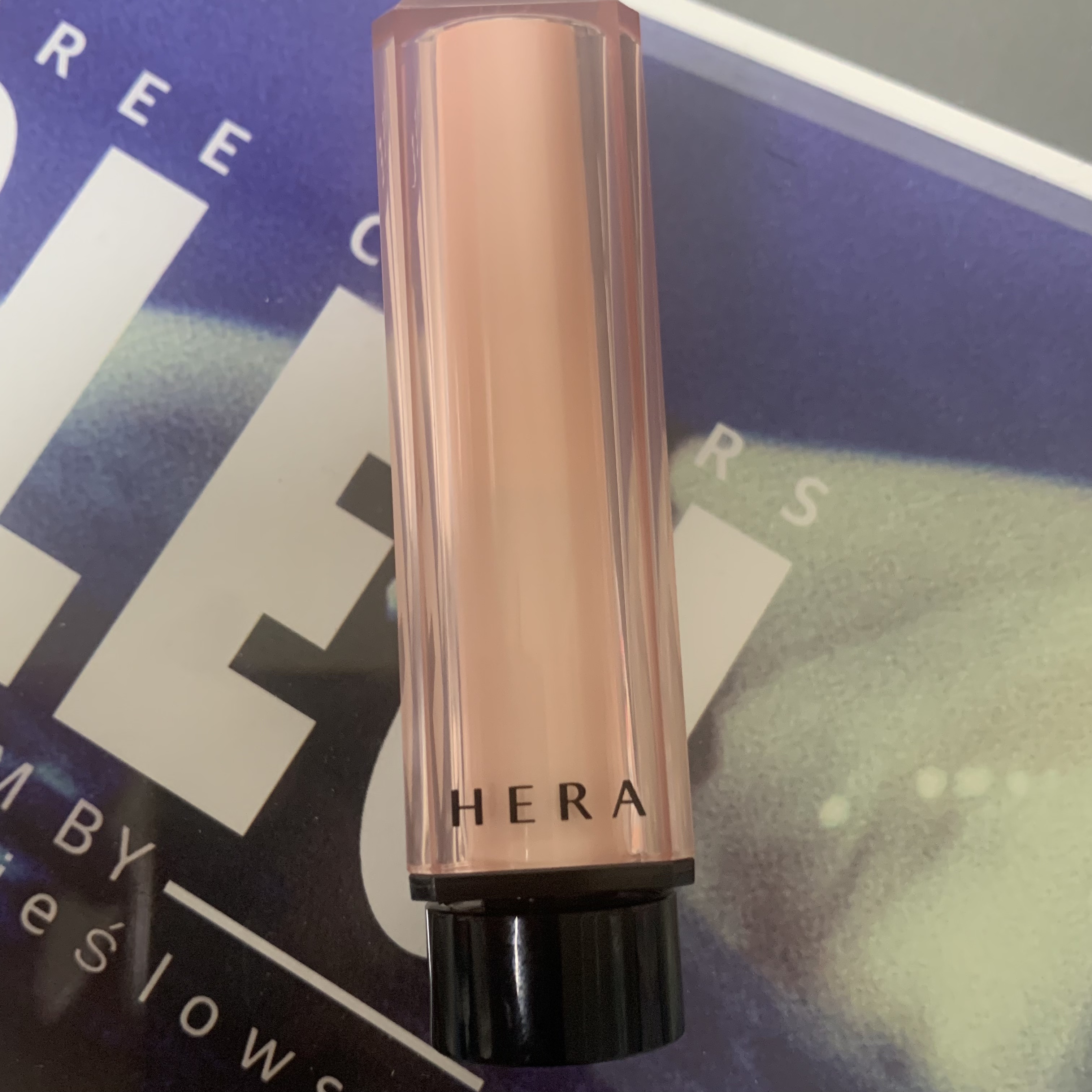 センシュアル ヌードバーム 429 NAKED ALMOND/HERA/リップバームを使ったクチコミ（1枚目）