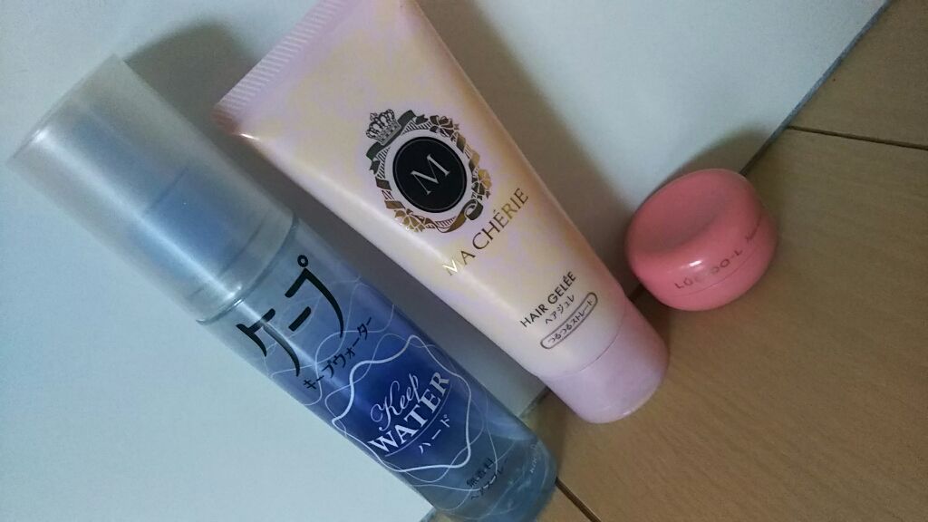 ケープ キープウォーター ハード <無香料>/ケープ/ヘアスプレーを使ったクチコミ（2枚目）