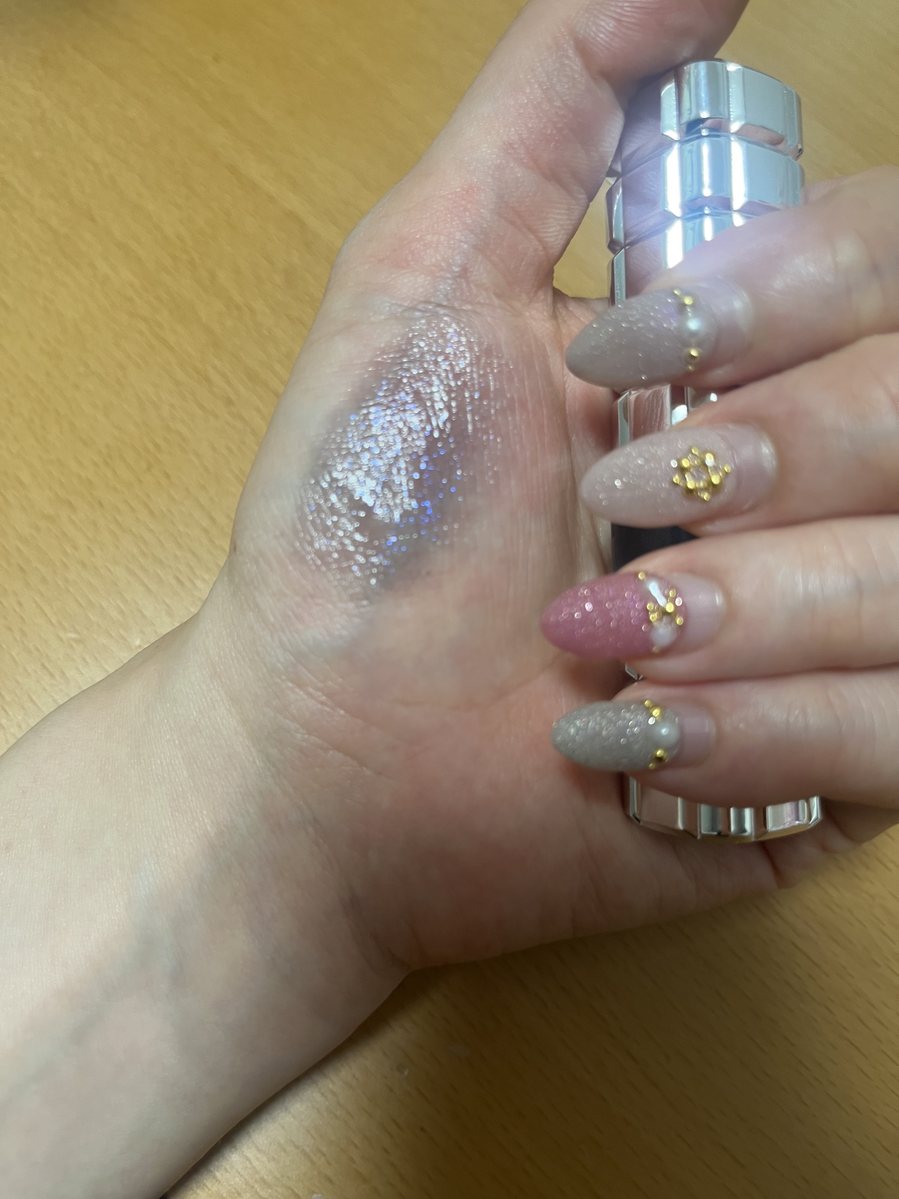 シャインオン/ロレアル パリ/口紅を使ったクチコミ（3枚目）