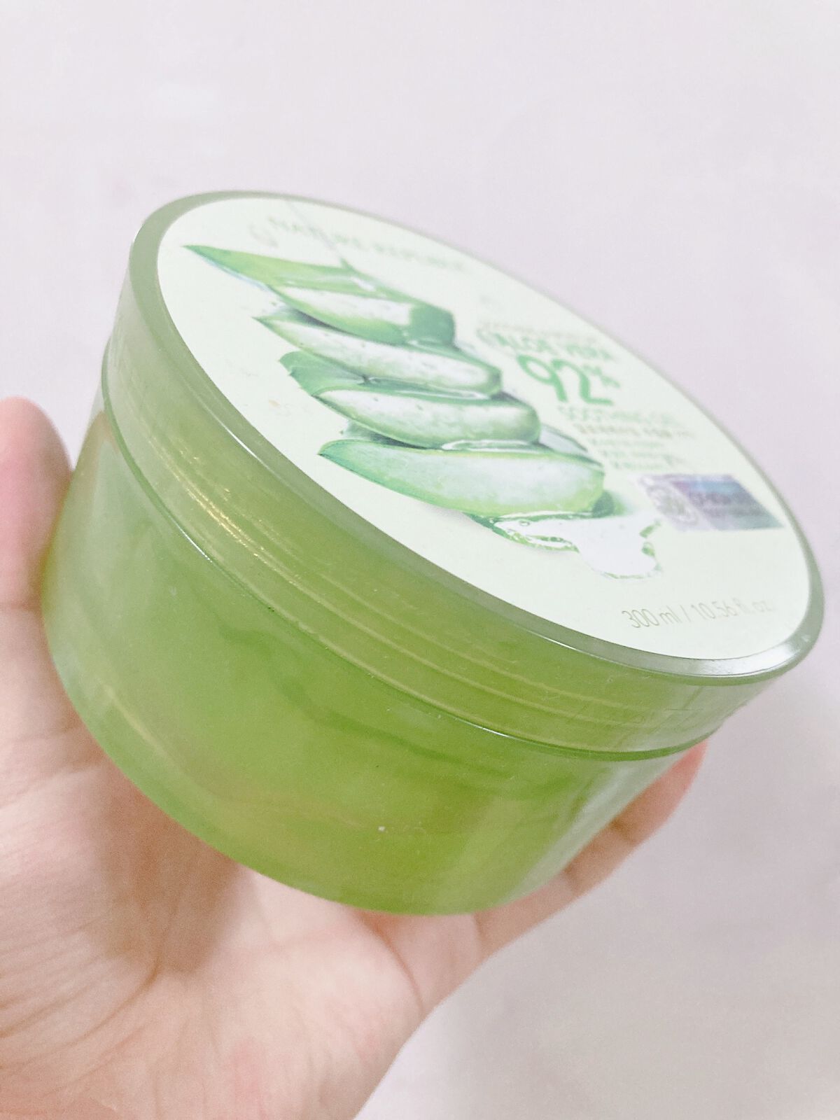 マイルド&モイスチャーアロエジェル/ネイチャーリパブリック/ボディローションを使ったクチコミ(4枚目)