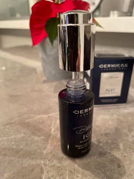 FGF7 ãšã€ãžã³ã°ã¢ã³ãã«/DERMICOS/çŸå®¹æ¶²ã䜿ã£ãã¯ãã³ãïŒ3æç®ïŒ