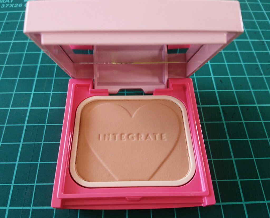 プロフィニッシュファンデーション/インテグレート/パウダーファンデーションを使ったクチコミ(4枚目)