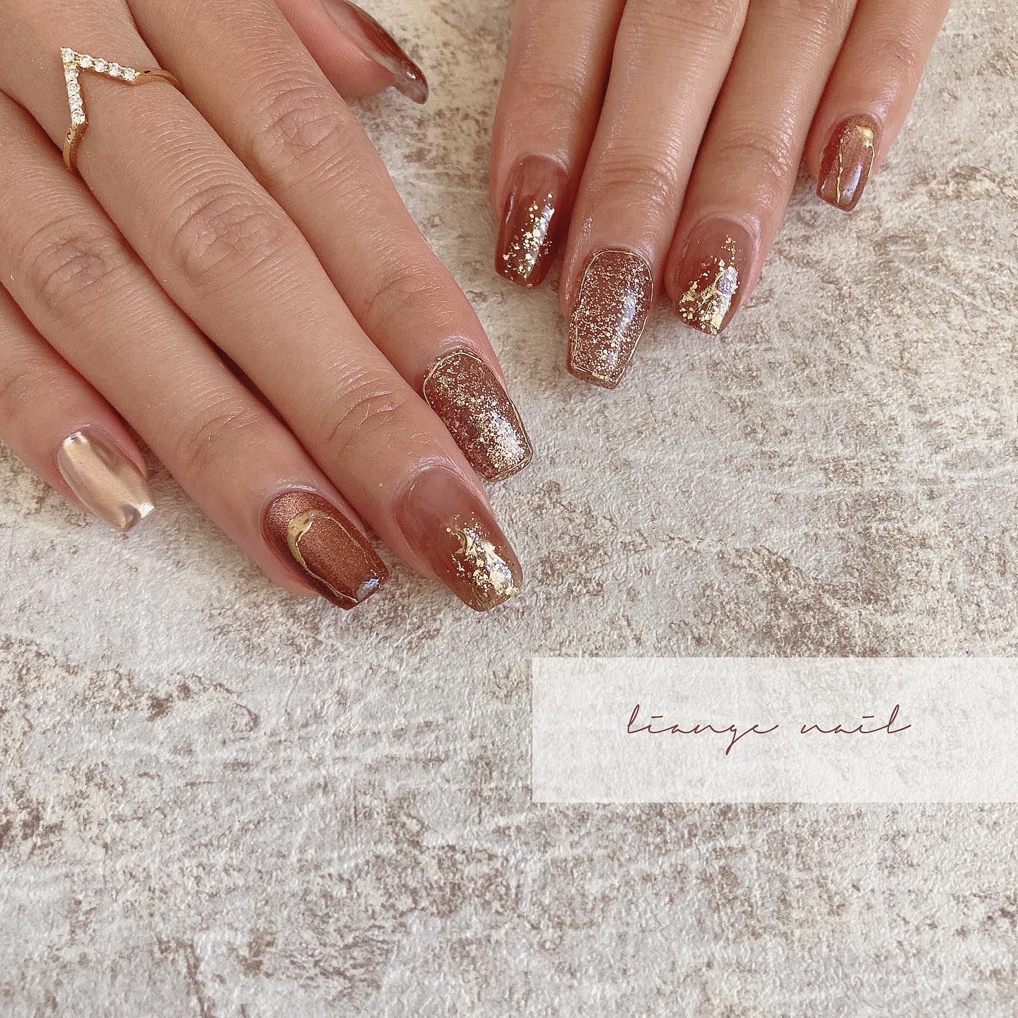 #リアンジェネイル,#柏ネイル,#ネイル,#ブラウンネイル,#ニュアンスネイル,#ラメネイル,#春ネイルのネイルデザイン