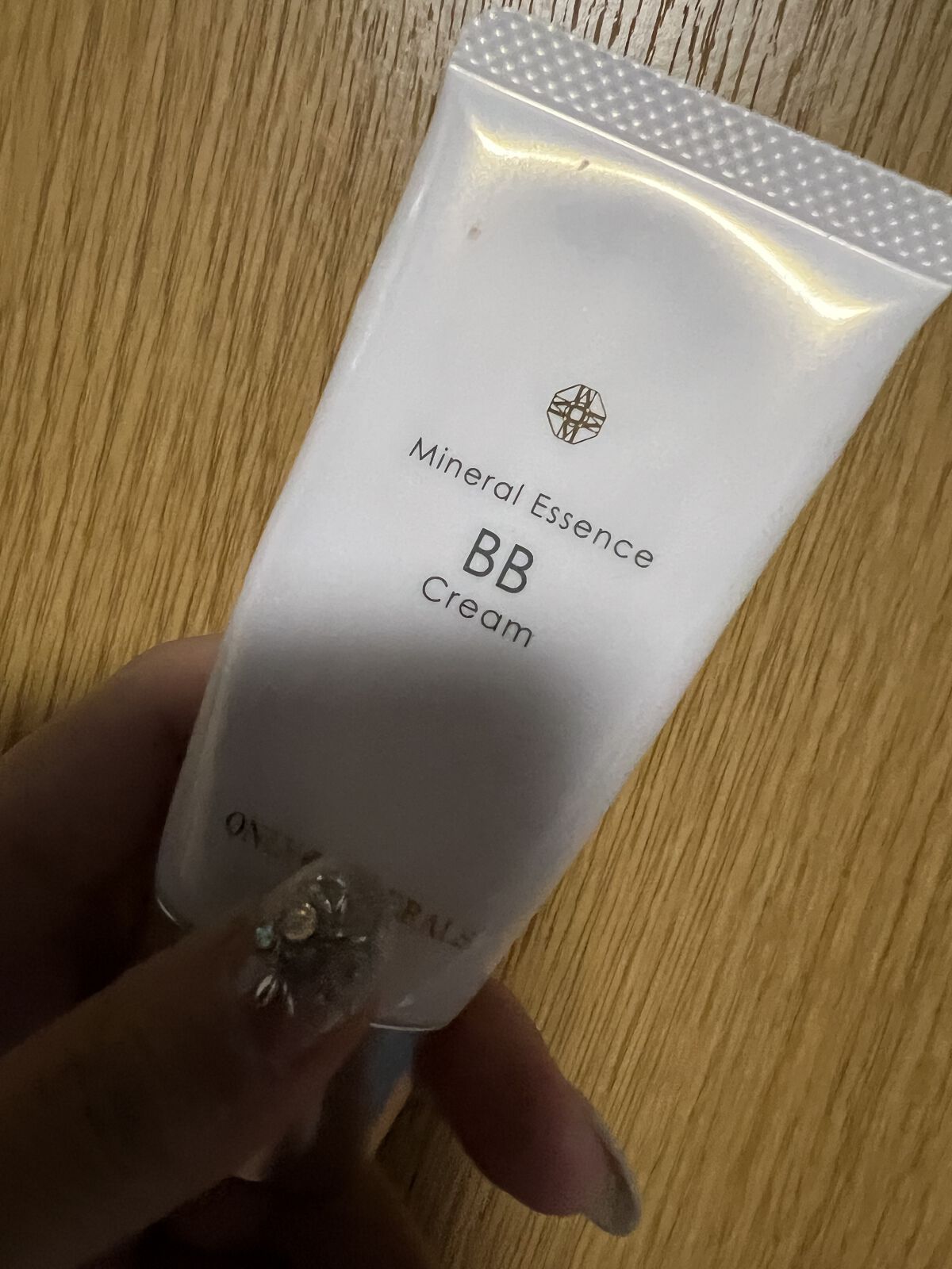 ミネラルエッセンスBBクリーム ウルトラ ライトオークル/ONLY MINERALS/BBクリームを使ったクチコミ（1枚目）