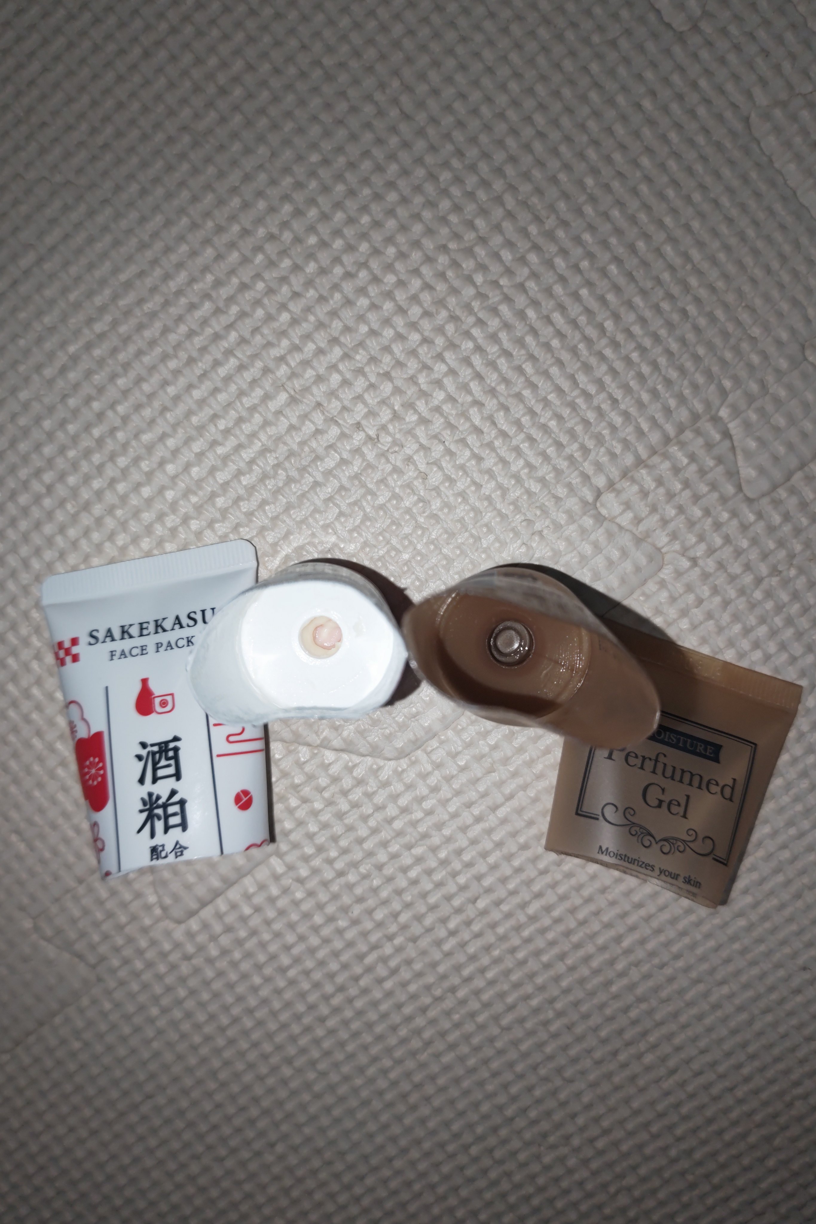 香水ジェル フローラルウッディの香り/DAISO/ハンドクリームを使ったクチコミ（1枚目）